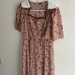 Maxi pink floral dress